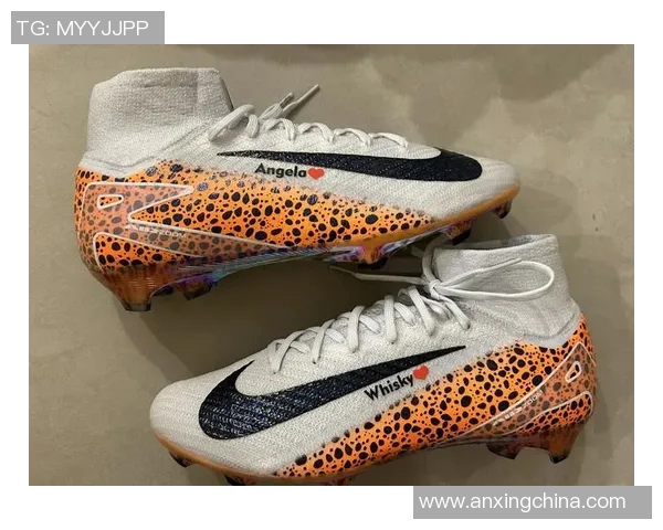 全球顶级足球球星代言的足球鞋品牌盘点及其背后故事 全球顶级足球球星代言的足球鞋品牌盘点及其背后故事